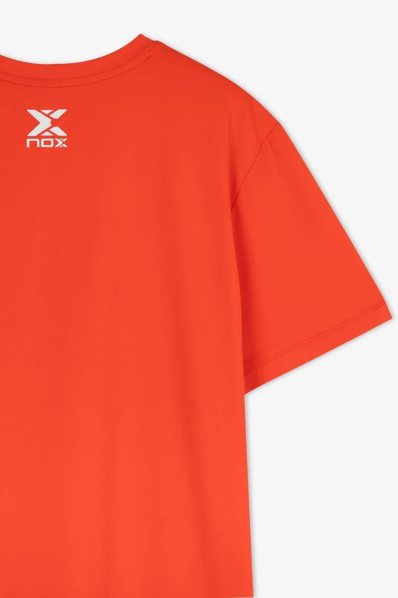 Men’s orange padel t-shirt close-up sleeve